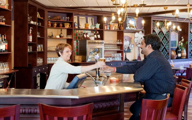 ibis Chartres Ouest Luce