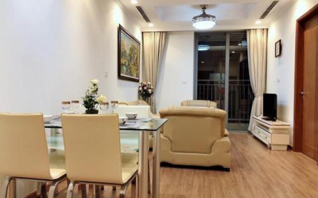 Elegant Parkhill Apt 1