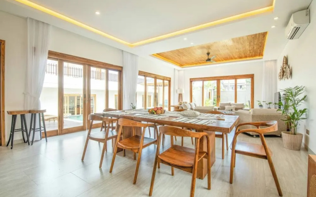 Lavish 6 BR With Ocean Vista, 5 Mins to Savaya – Guest Rooms – Pecatu