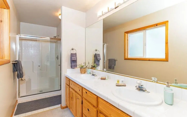 Sierra Haven by Tahoe Mountain Properties