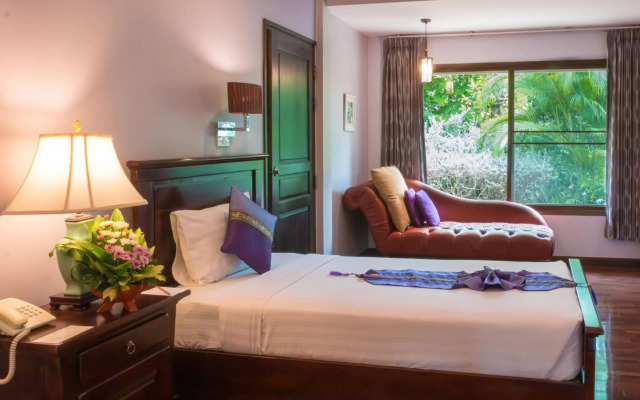 Phuwanalee Resort