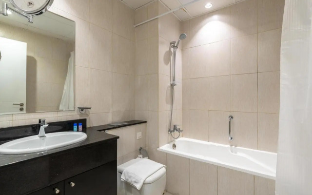 Vacay lettings Upgraded studio at Damac tower JVC