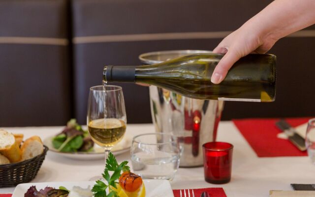 Hôtel Bagatelle Paris Nord Roissy CDG