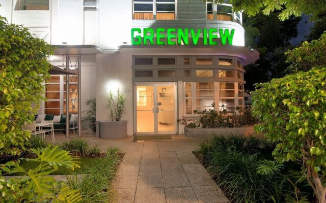 Greenview Hotel by Lowkl