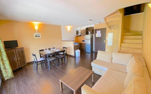 Duplex dans résidence avec Piscine et Sauna