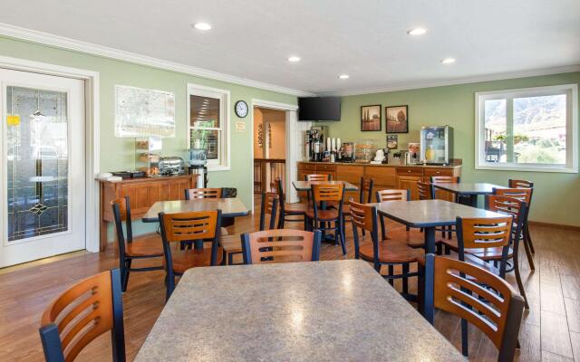 Rodeway Inn