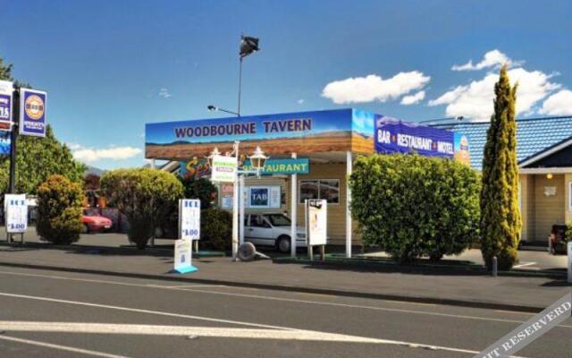 Woodbourne Tavern & Motel