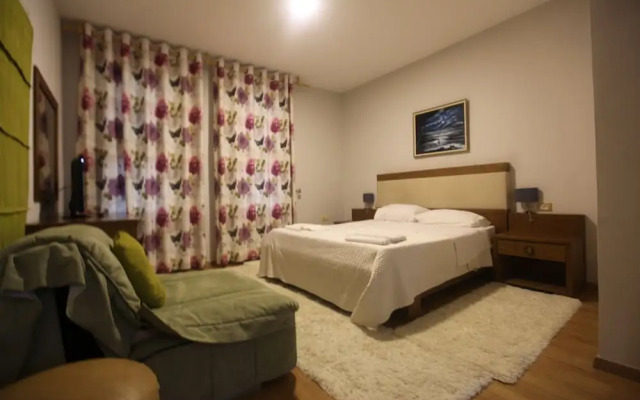Sofo Hotel