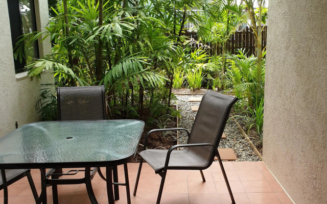 Nautilus Holiday Apartments