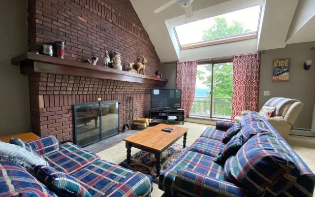 Sunrise Timberline L8 by Killington Vacation Rentals
