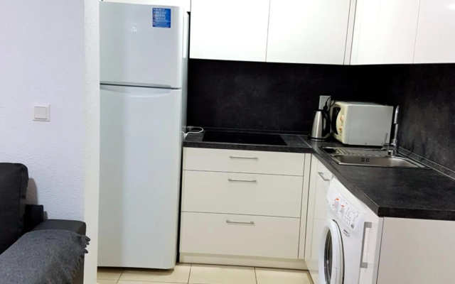 Sunny apartament near La Mata beach