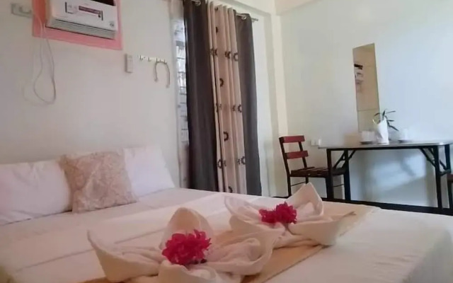 Golden Anchor- Lodge