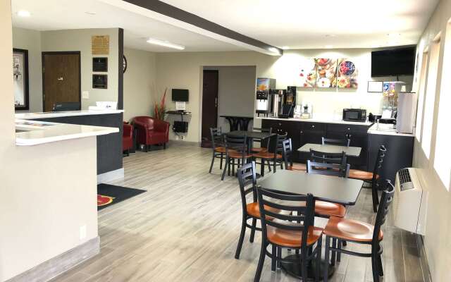Super 8 by Wyndham Natchitoches