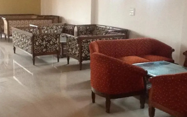 Hotel Pine Spring Srinagar Nowgam