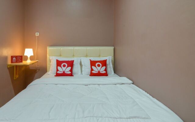 ZEN Rooms Basic Meruya Selatan