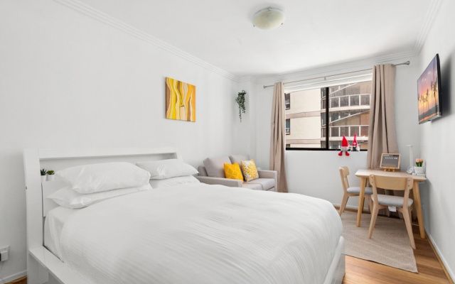 Charming Studio Apartment in the Heart of Sydney – Guest Rooms – Sydney
