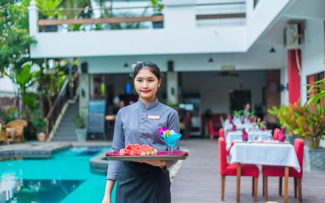 Mekong Angkor Palace Hotel