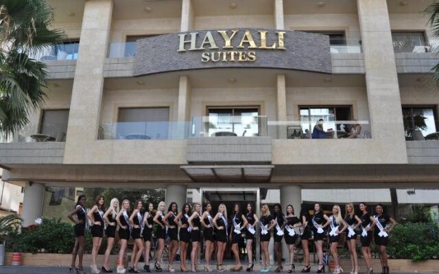 Hayali Suites