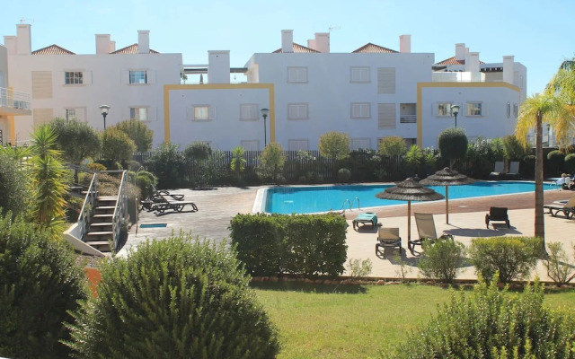 CG 11A - Pool - Cabanas Gardens