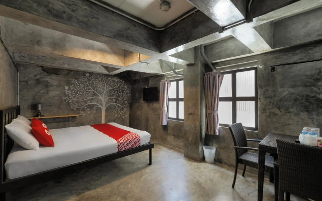 OYO 75332 VM1 Hostel