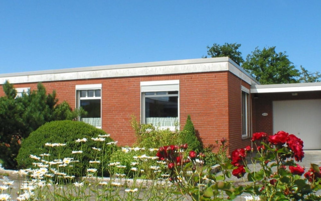Bungalow in Strandnaehe, Dornumersiel