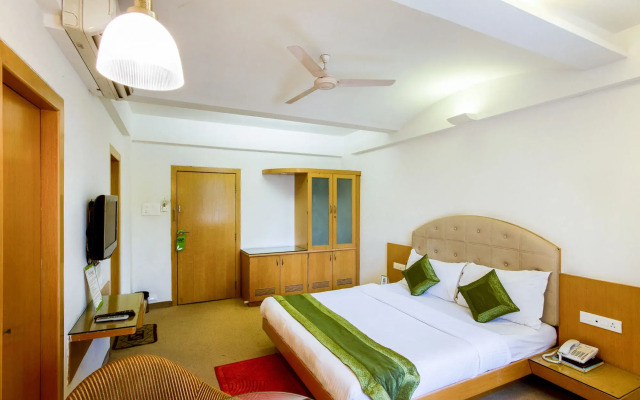 Treebo Niraali Executive, Hinjewadi