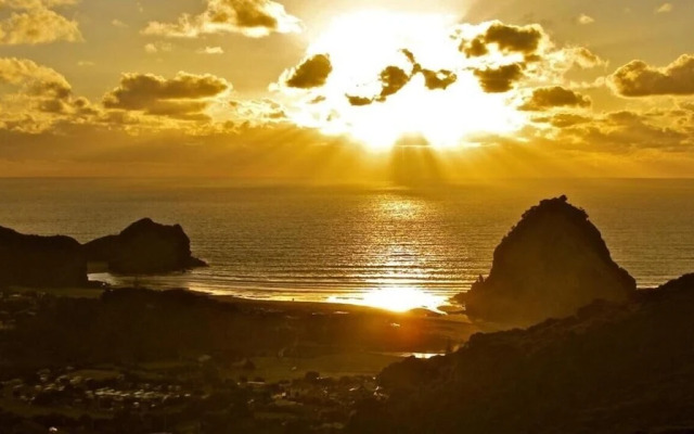 Piha Beachstay - Hostel