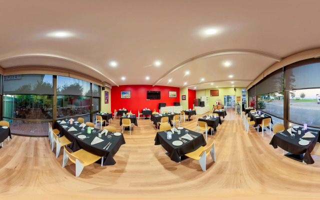 Hospitality Esperance, SureStay Collection by Best Western