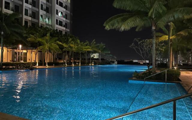 Exclusive Studio in Cyberjaya {Pool View}