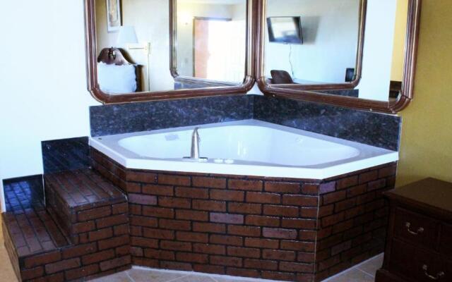 Royal Inn & Suites