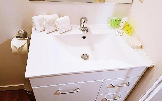Auckland Airport Easy Hotel