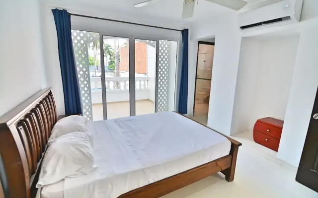 4S-9 Casa De 4 Alcobas Frente A La Playa - Cottages_and_Houses in Cartagena - Photo 4