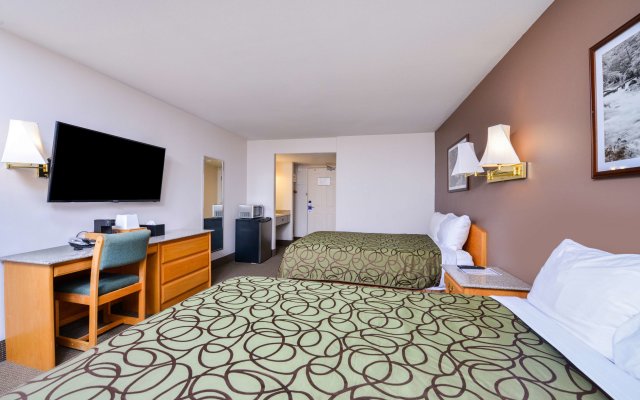 Best Western Plus Executive Court Inn & Conference Center