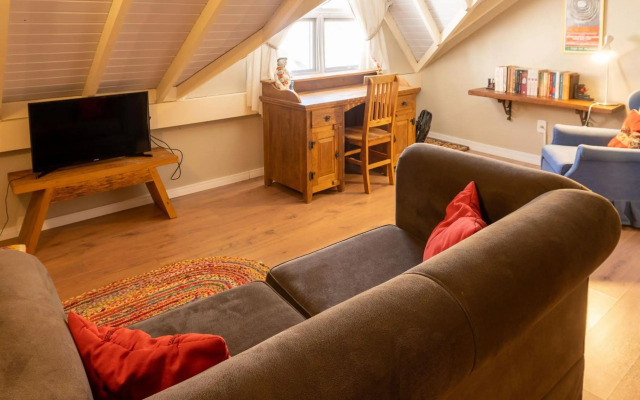 Jardim dos Bougainvilles - Casa em Cond - 3 dormitórios