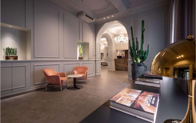 World Hotel Casati 18