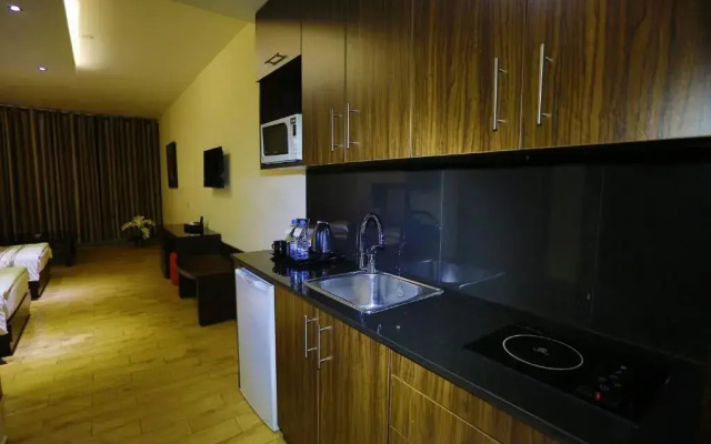 Jounieh Suites Hotel