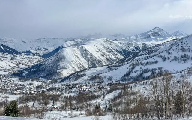 Apartment in Saint-sorlin With Mountain Views