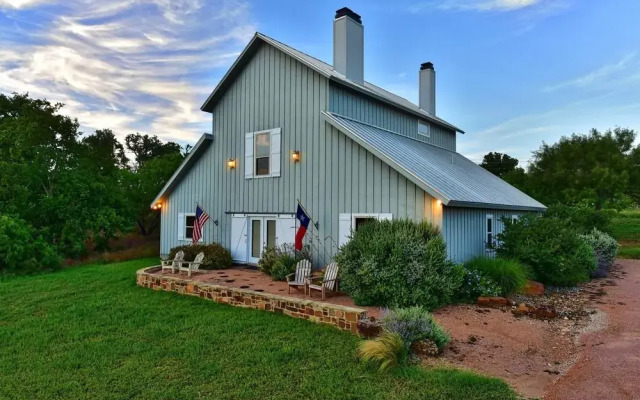 Lazy T Bed and Breakfast
