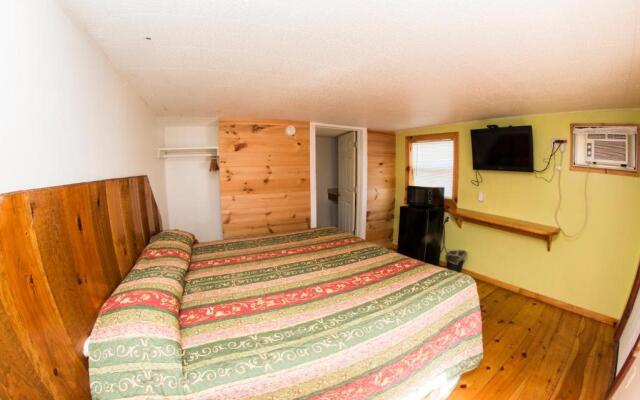 King Hendrick Motel