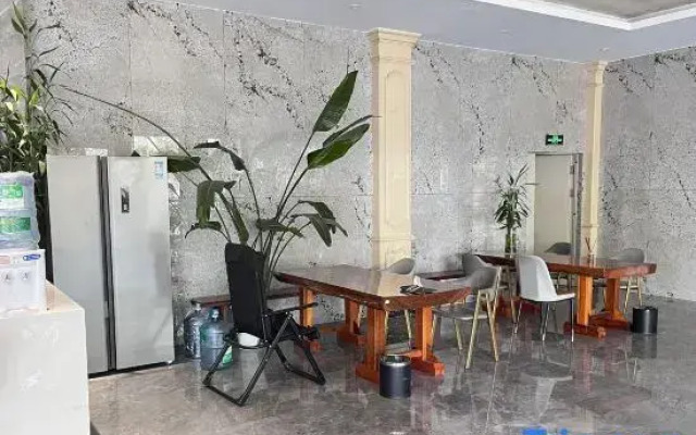 Rongsen Hotel