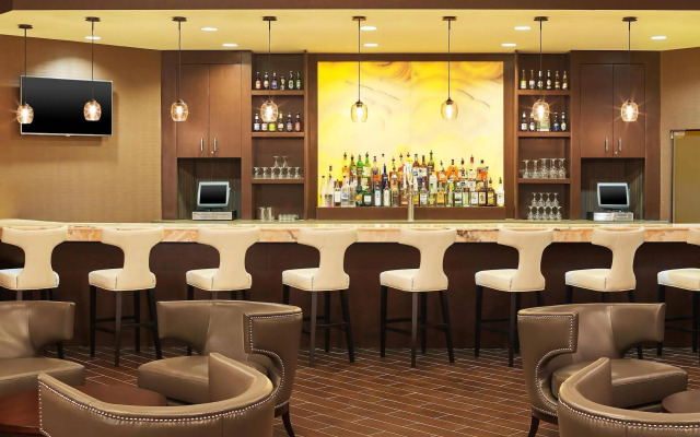 Sheraton Lisle Naperville Hotel