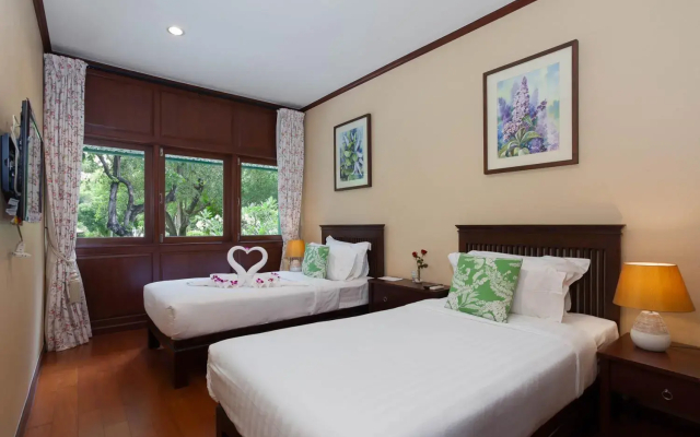 Raya Resort Beach front - The Most Green Resort in Cha-am