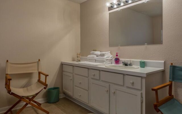 Harbor House Unit 11B