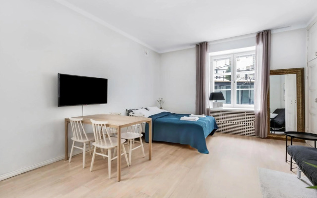 WeHost Modern Scandinavian Studio in Trendy Kallio