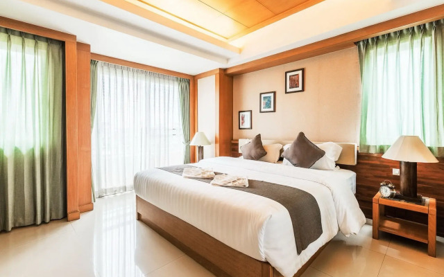 Green Mansion & Service Apartment