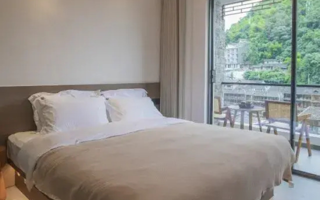 Muxiyuan Viewing Courtyard Hostel