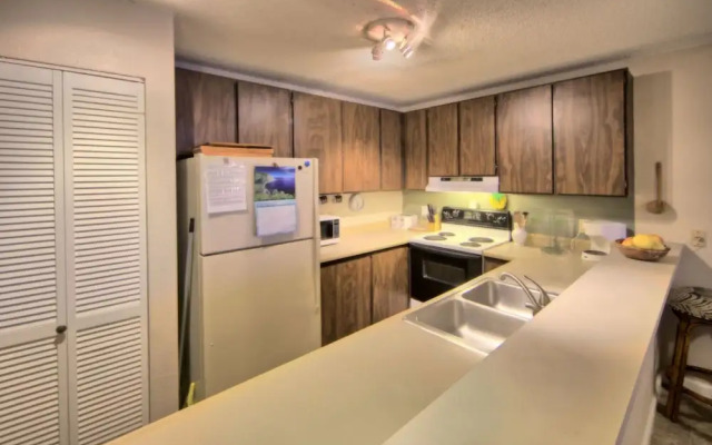 Sea Ge 3-212 2 Bedroom Condo