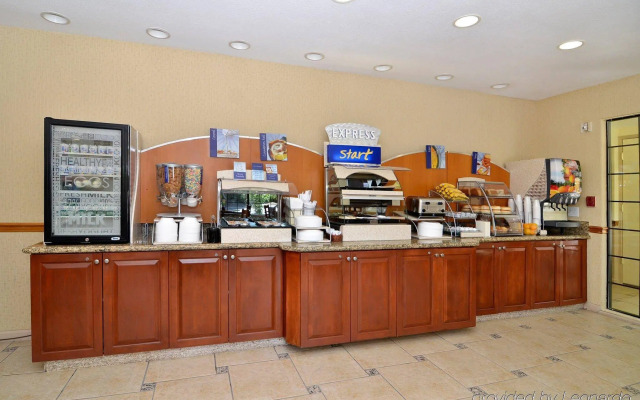 Holiday Inn Express Mira Mesa-San Diego by IHG