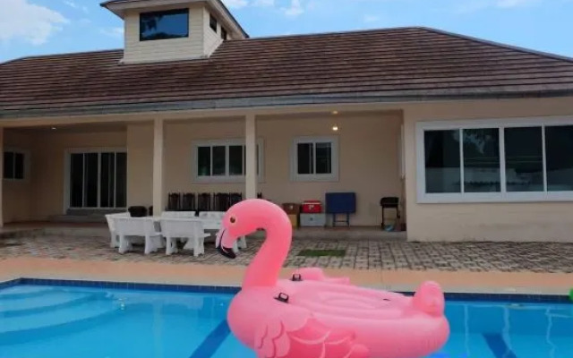 The Pool House Pattaya No.6