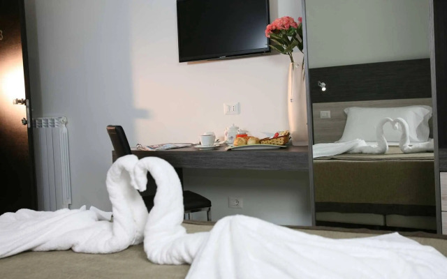Napoli Suite